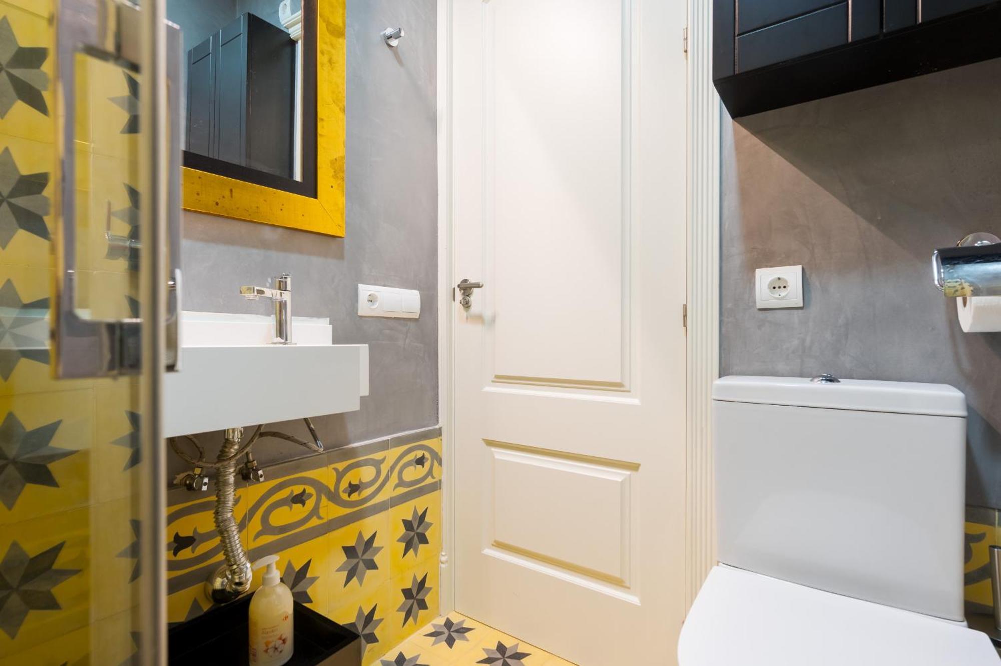Centro Luxe 3 Rooms Seville Exterior photo